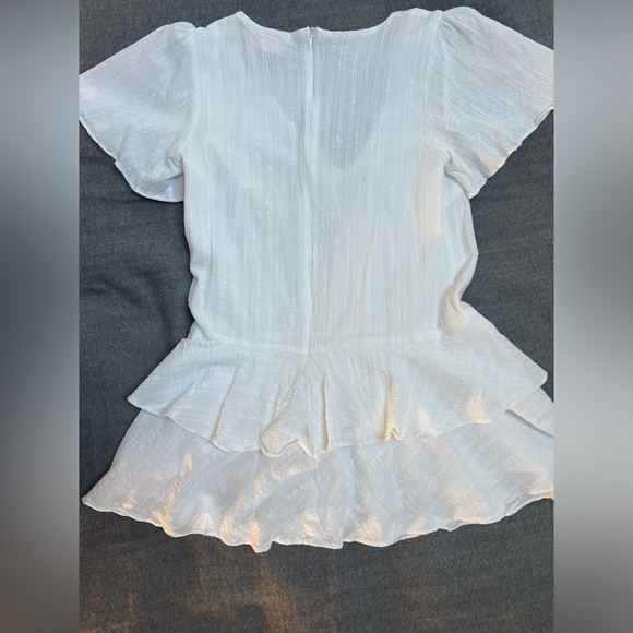 Cute white dress from Showpo size US4 - Picture 3 of 4